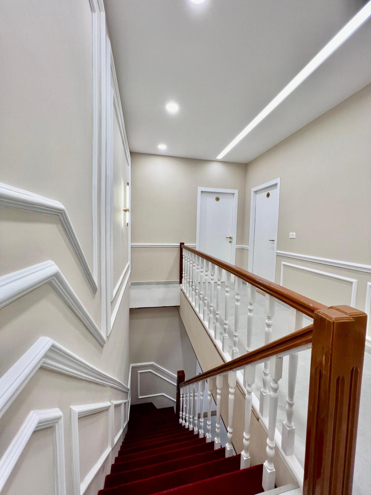 Spiranca Luxury Suites ติรานา ภายนอก รูปภาพ