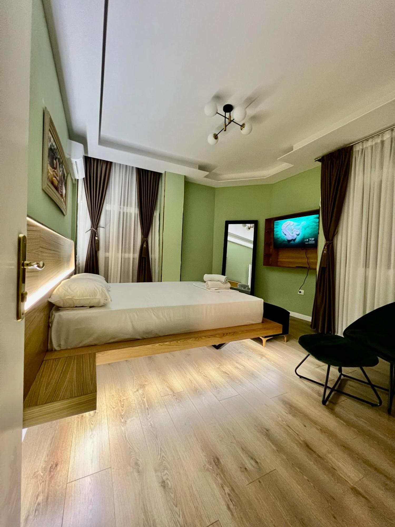 Spiranca Luxury Suites ติรานา ภายนอก รูปภาพ