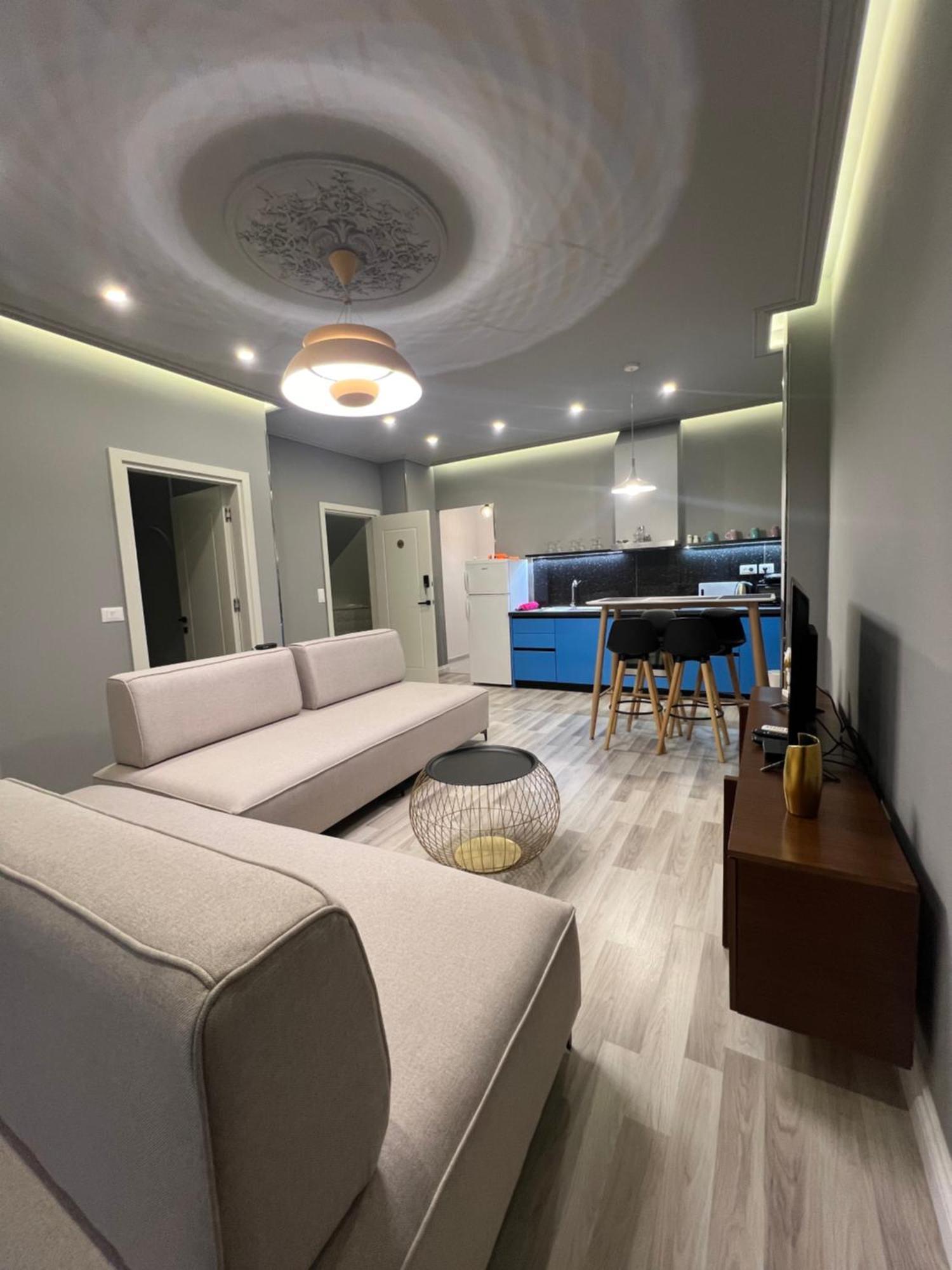 Spiranca Luxury Suites ติรานา ภายนอก รูปภาพ